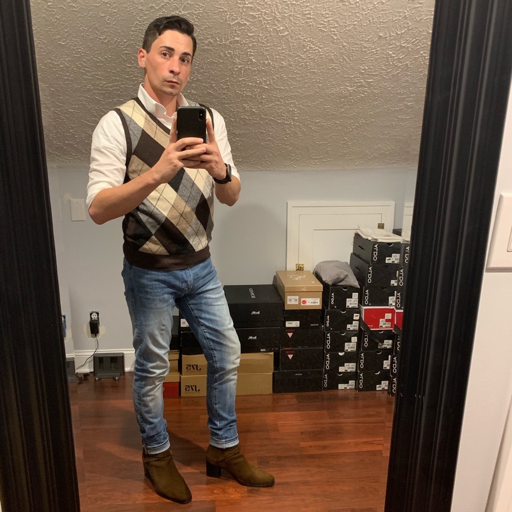 Meet your Posher, Justin